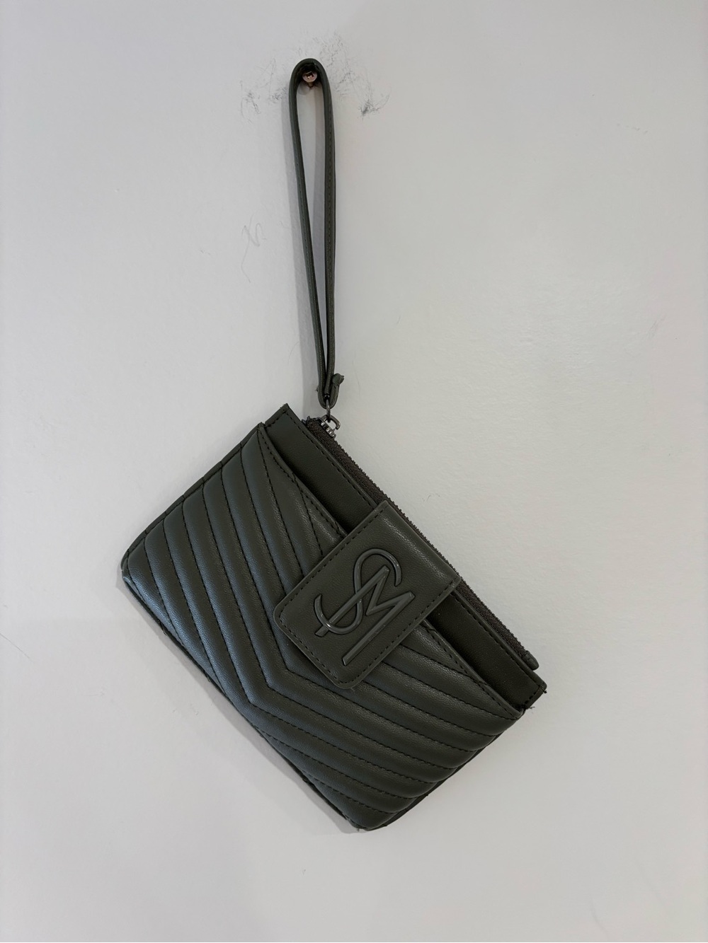 Steve Madden Wristlet Clutch in Olive Green